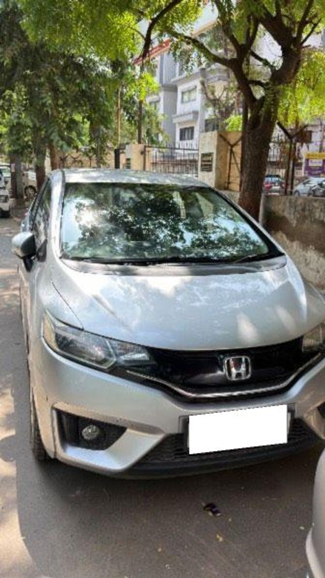 Honda Jazz 1.2 VX i VTEC Second-hand 2018 Honda Jazz 1.2 VX i VTEC for sale in Ahmedabad