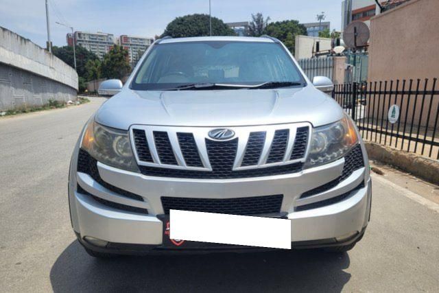 Mahindra XUV500 W8 FWD Second-hand 2013 Mahindra XUV500 W8 FWD for sale in Bangalore