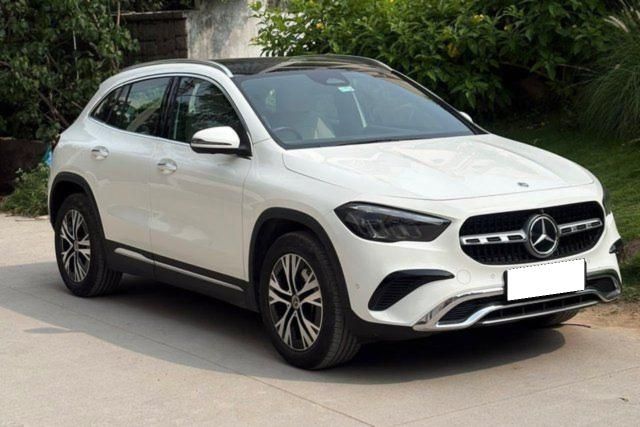 Mercedes-Benz GLA 220d 4MATIC Second-hand 2025 Mercedes-Benz GLA 220d 4MATIC for sale in Hyderabad
