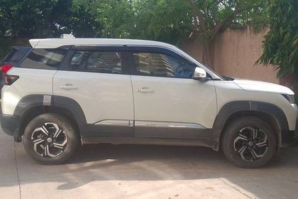 2024 Maruti Suzuki Brezza एलएक्सआई