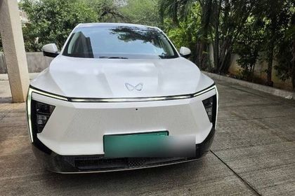 2026 Mahindra XEV 9e पैक थ्री