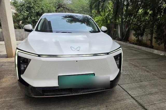 Mahindra XEV 9e Pack Three Second-hand 2026 Mahindra XEV 9e Pack Three for sale in Pune
