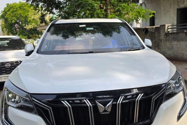 Mahindra XUV700 AX7 AT BSVI Second-hand 2022 Mahindra XUV700 AX7 AT BSVI for sale in Ahmedabad