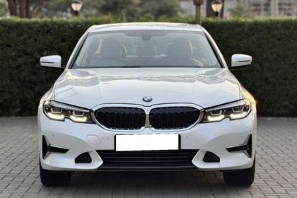 2022 BMW 3 Series 320d लक्ज़री Line