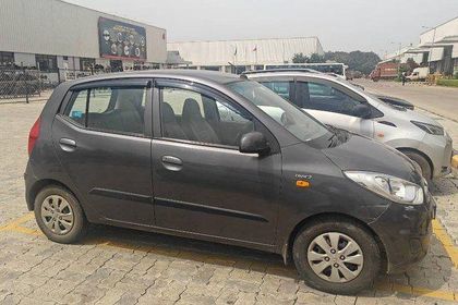 2012 Hyundai i10 मैग्ना 1.1L