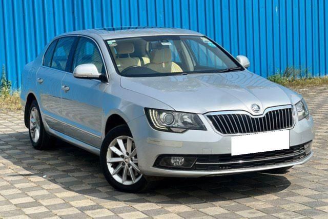 Skoda Superb Elegance 2.0 TDI CR AT Second-hand 2016 Skoda Superb Elegance 2.0 TDI CR AT for sale in Mumbai