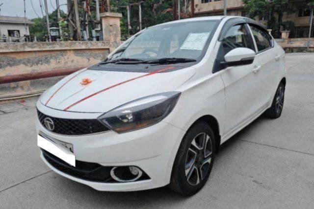 Tata Tigor 1.2 Revotron XZ Second-hand 2017 Tata Tigor 1.2 Revotron XZ for sale in Noida