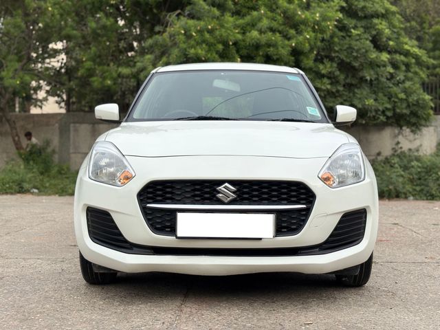 Maruti Suzuki Swift VXI Second-hand 2023 Maruti Suzuki Swift VXI for sale in New Delhi