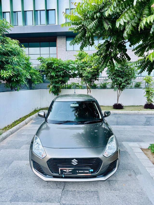 Maruti Suzuki Swift वीएक्सआई Second-hand 2019 Maruti Suzuki Swift वीएक्सआई for sale in Mohali