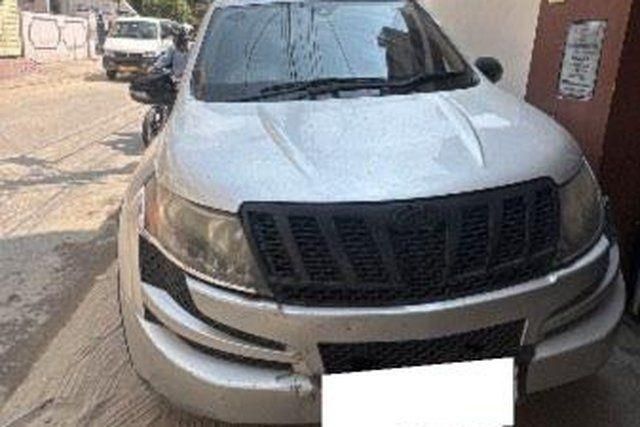 Mahindra XUV500 W6 2WD Second-hand 2012 Mahindra XUV500 W6 2WD for sale in Jaipur