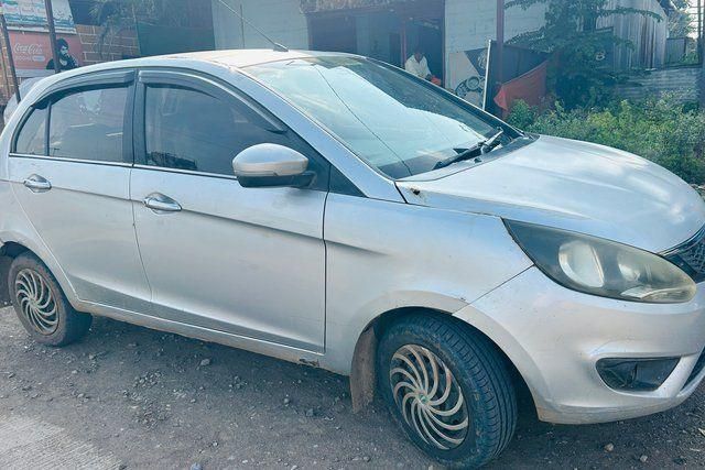 Tata Bolt Quadrajet एक्सएम Second-hand 2016 Tata Bolt Quadrajet एक्सएम for sale in Bijapur