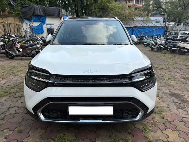 Kia Carens Luxury Plus DCT Second-hand 2024 Kia Carens Luxury Plus DCT for sale in Mumbai