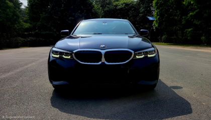 2021 BMW 3 Series Long Wheelbase 330Li M Sport First Edition