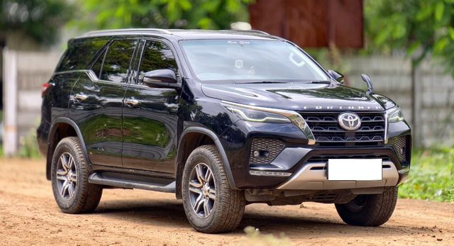Toyota Fortuner 4X2 Diesel AT Second-hand 2023 Toyota Fortuner 4X2 Diesel AT for sale in Nashik