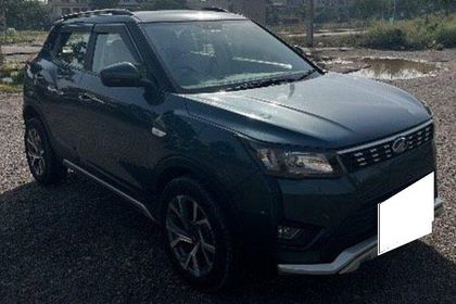 2019 Mahindra XUV300 W6 डीजल बीएस4