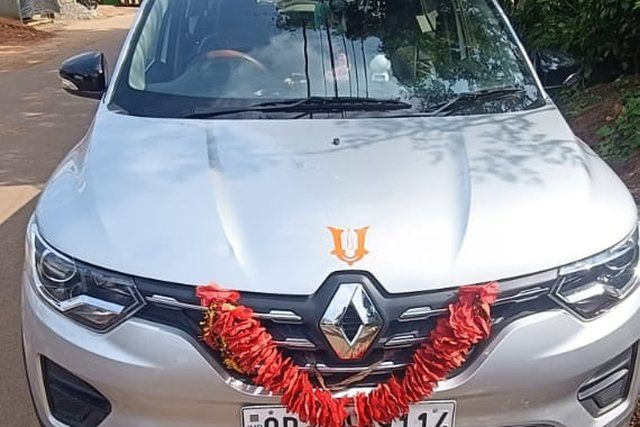 Second-hand 2025 Renault Triber RXT for sale in Cuttack