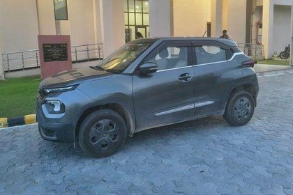 2025 Tata Punch Adventure