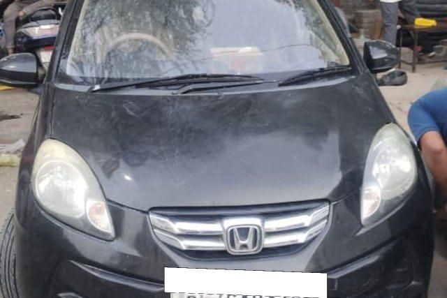 Honda Amaze S i-VTEC Second-hand 2016 Honda Amaze S i-VTEC for sale in New Delhi