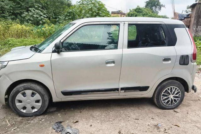Maruti Suzuki Wagon R वीएक्सआई Second-hand 2020 Maruti Suzuki Wagon R वीएक्सआई for sale in Kishanganj