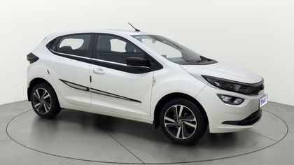 2024 टाटा अल्ट्रोज़ XZ CNG