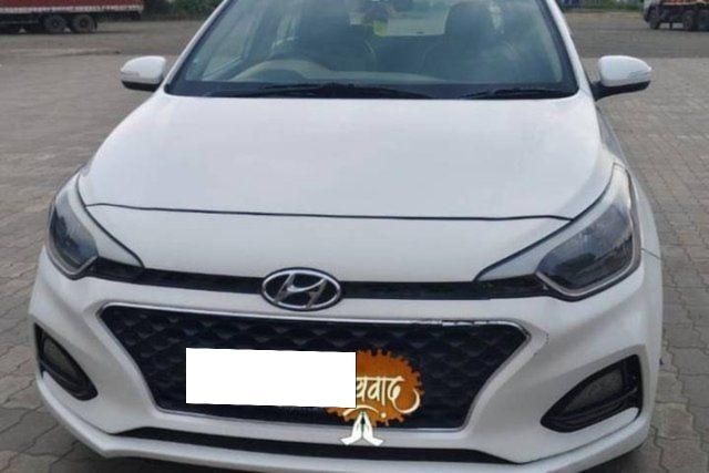 Second-hand 2020 Hyundai i20 स्पोर्टज़ प्लस for sale in Godhra