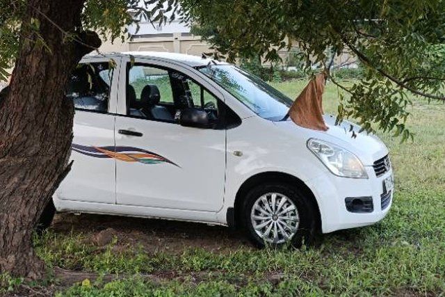 Second-hand 2011 Maruti Suzuki Ritz LXI for sale in Gandhidham