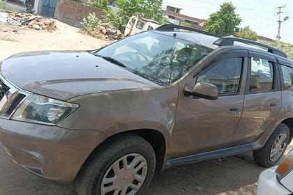 2016 Nissan Terrano एक्सई 85 PS