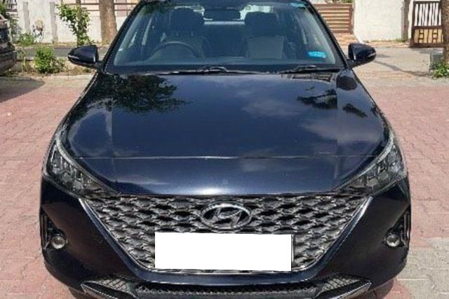 Hyundai Verna SX IVT Opt Second-hand 2021 Hyundai Verna SX IVT Opt for sale in Ahmedabad