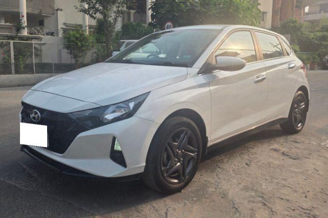 Hyundai i20 Sportz Second-hand 2023 Hyundai i20 Sportz for sale in Jalandhar