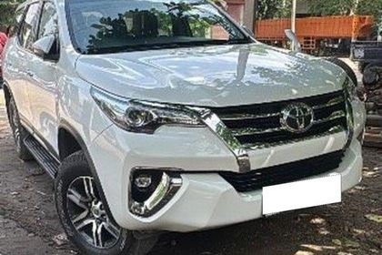 2018 Toyota Fortuner 2.8 2WD AT बीएस4