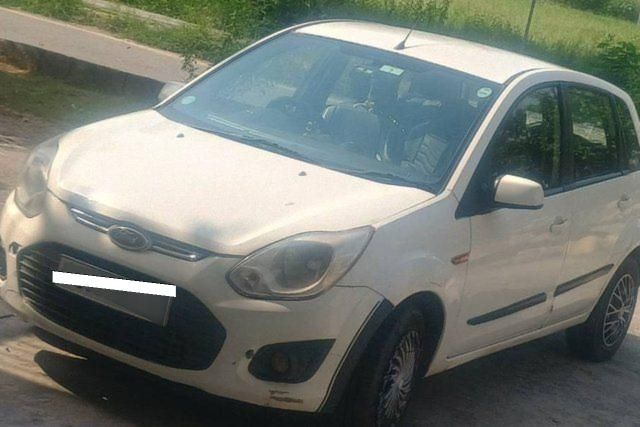 Ford Figo Diesel ZXI Second-hand 2013 Ford Figo Diesel ZXI for sale in Amritsar