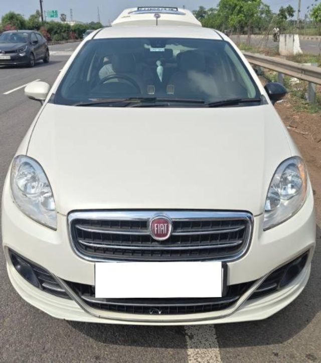 Fiat Linea Emotion (Diesel) Second-hand 2016 Fiat Linea Emotion (Diesel) for sale in Vijayawada