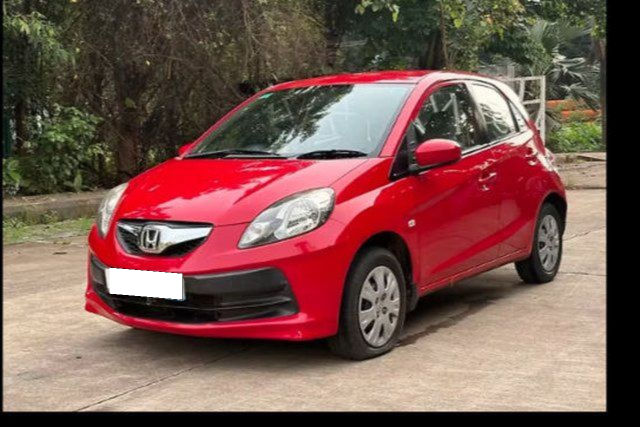 Second-hand 2012 Honda Brio S MT for sale in Thane