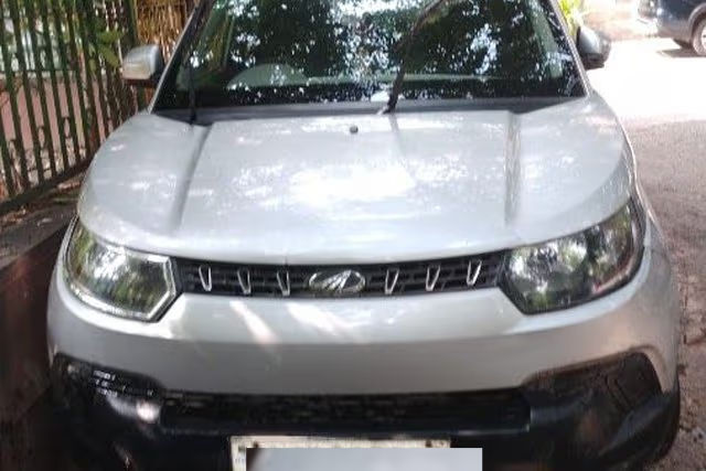 Mahindra KUV 100 mFALCON G80 K6 Second-hand 2016 Mahindra KUV 100 mFALCON G80 K6 for sale in New Delhi