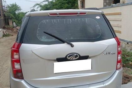 2012 Mahindra XUV500 W8 FWD