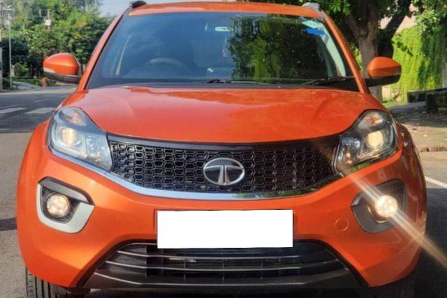 Tata Nexon 1.2 Revotron एक्सजेड Second-hand 2018 Tata Nexon 1.2 Revotron एक्सजेड for sale in Modinagar