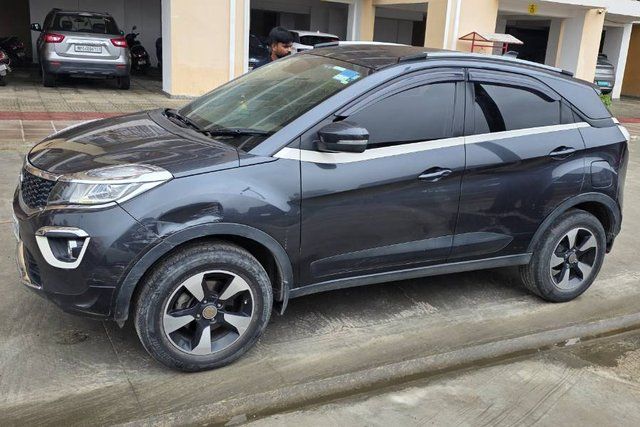 Second-hand 2018 Tata Nexon 1.2 Revotron एक्सजेड प्लस for sale in Lucknow