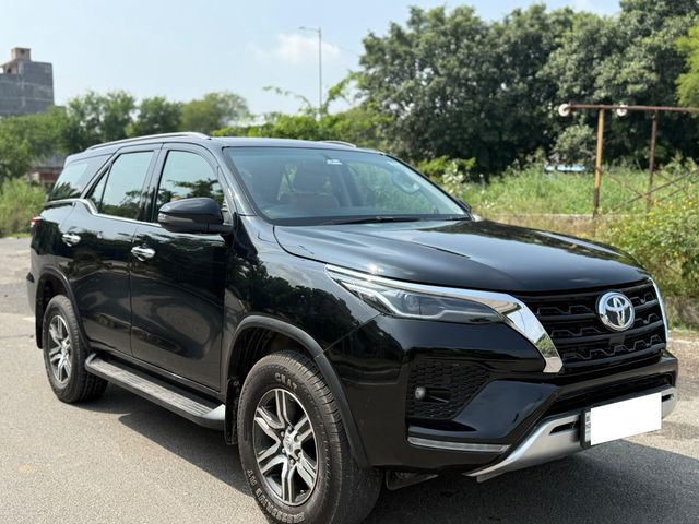 Toyota Fortuner 4X2 Diesel AT Second-hand 2024 Toyota Fortuner 4X2 Diesel AT for sale in New Delhi