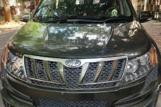 Mahindra XUV500 W8 FWD Second-hand 2012 Mahindra XUV500 W8 FWD for sale in Kolkata
