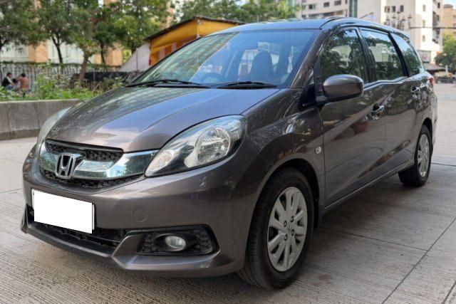 Honda Mobilio V i-DTEC Second-hand 2014 Honda Mobilio V i-DTEC for sale in Mumbai