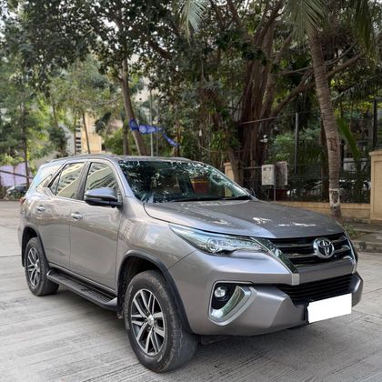 2019 Toyota Fortuner 2.8 4WD AT BSIV