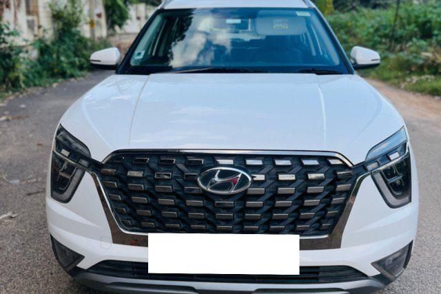 Second-hand 2022 Hyundai Alcazar Prestige Executive 7-Seater for sale in Bangalore