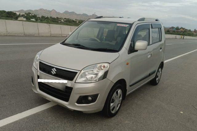 Second-hand 2017 Maruti Suzuki Wagon R वीएक्सआई प्लस for sale in Anantapur