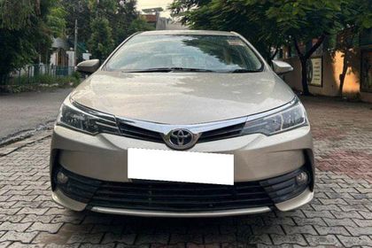 2018 Toyota Corolla Altis 1.8 J