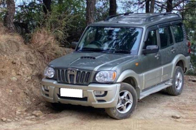 Second-hand 2011 Mahindra Thar 4X2 for sale in Shimla