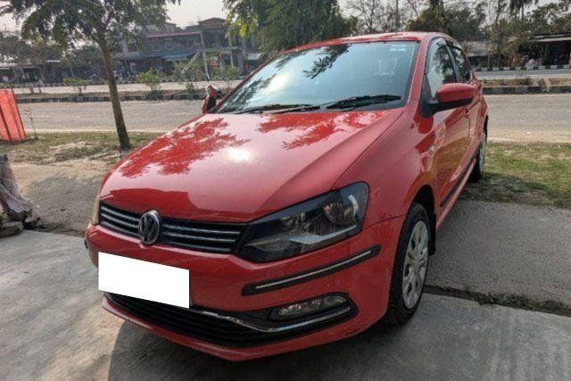 Volkswagen Polo 1.2 एमपीआई कंफर्टलाइन Second-hand 2014 Volkswagen Polo 1.2 एमपीआई कंफर्टलाइन for sale in Nagaon