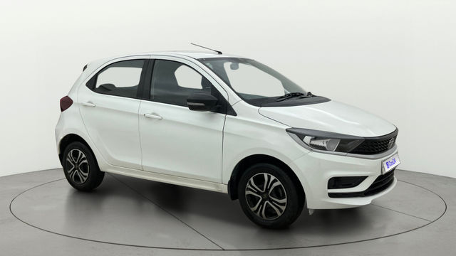Second-hand 2023 Tata Tiago XTA AMT for sale in Bangalore