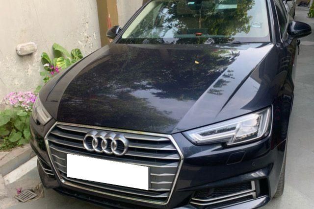 Audi A4 30 TFSI Premium Plus Second-hand 2018 Audi A4 30 TFSI Premium Plus for sale in New Delhi