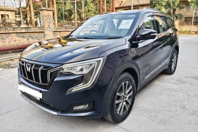 Second-hand 2023 Mahindra XUV700 ax7l 7Str AT for sale in Noida