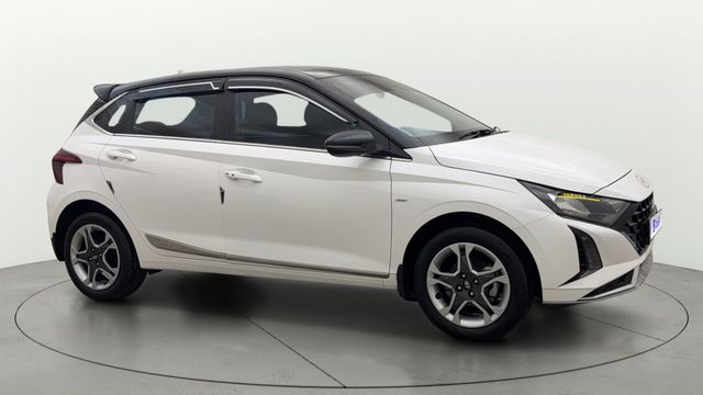 Second-hand 2025 Hyundai i20 Sportz IVT for sale in Hyderabad